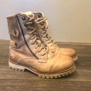 yellow cab soldier boots